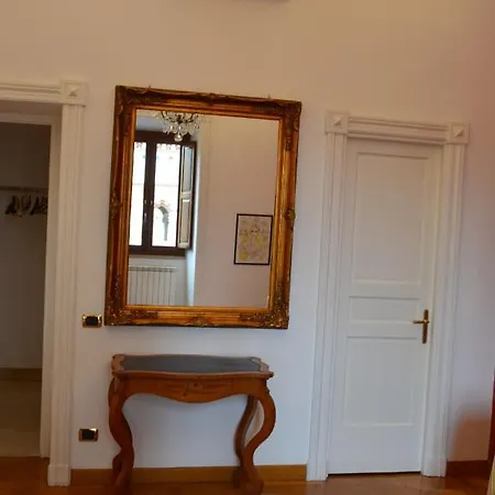 Elegante Nel Centro Di *