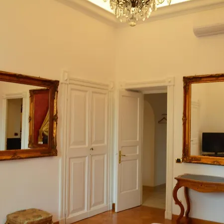 Apartment Elegante Nel Centro Di