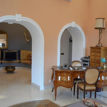 Elegante Nel Centro Di * Rome